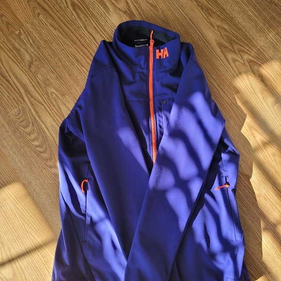 Ladies Helly Hansen jacket - Picture 5 of 7